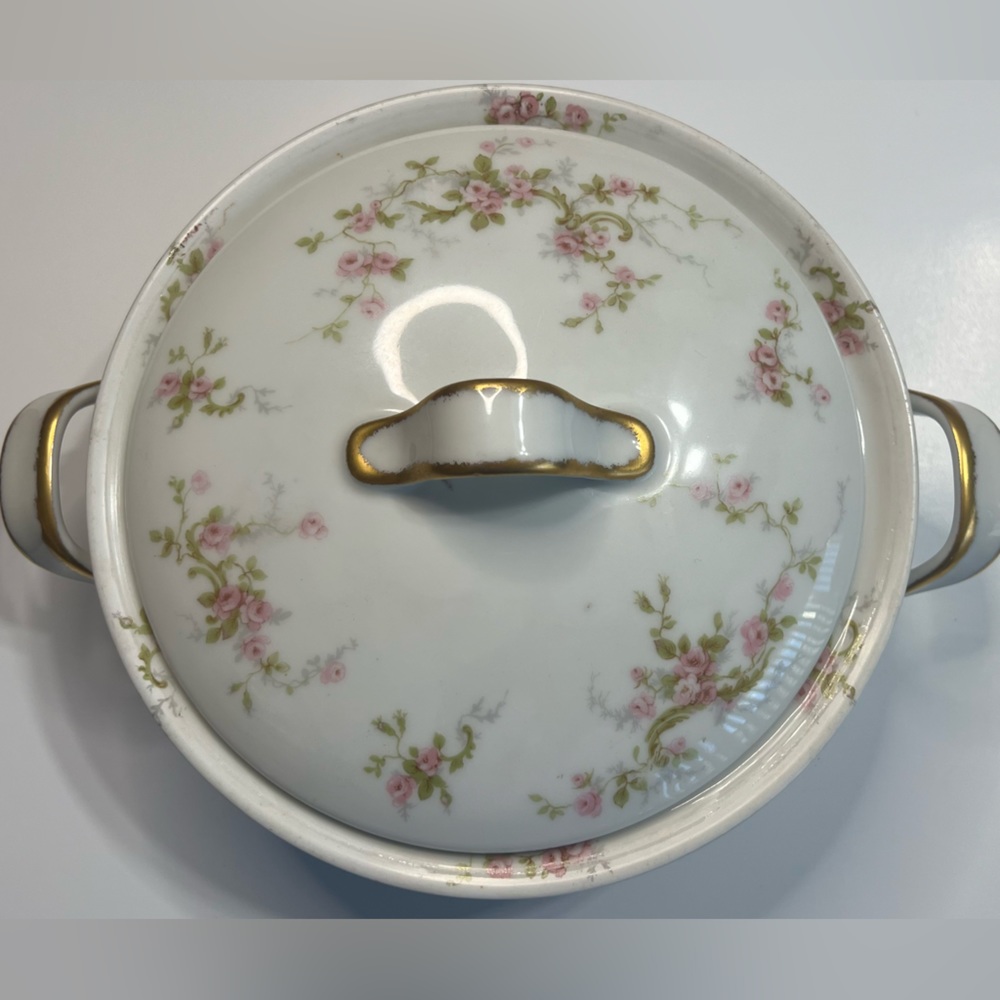 Antique Theodore Haviland Limoges covered dish